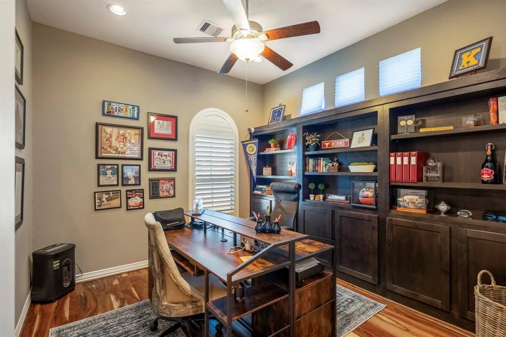 Photo of 7526 Laguna Lake Drive