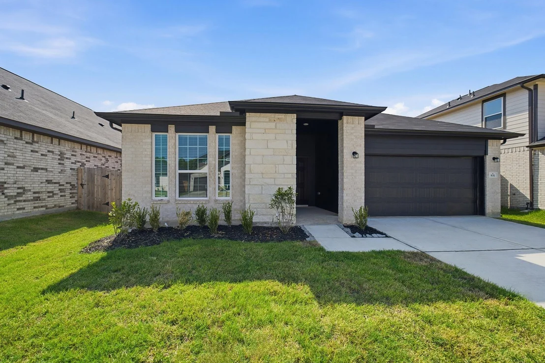 Photo of 831 White Pine Haven Lane