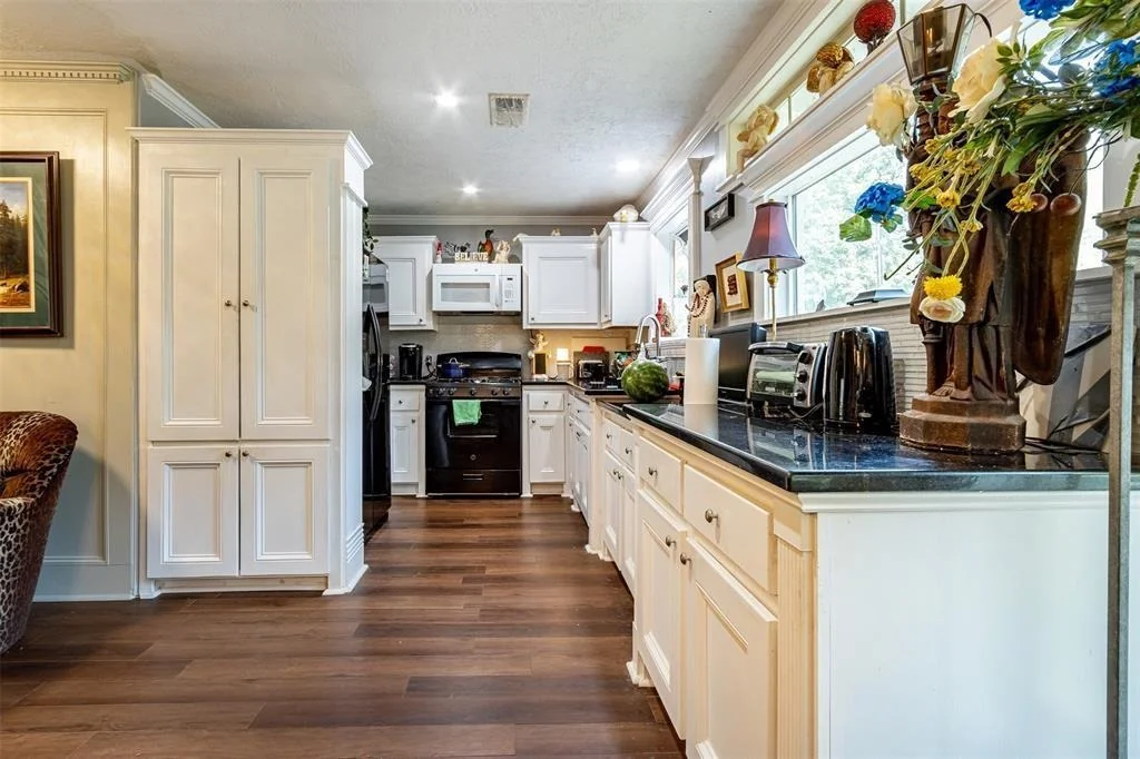 Photo of 931 Trails End Drive