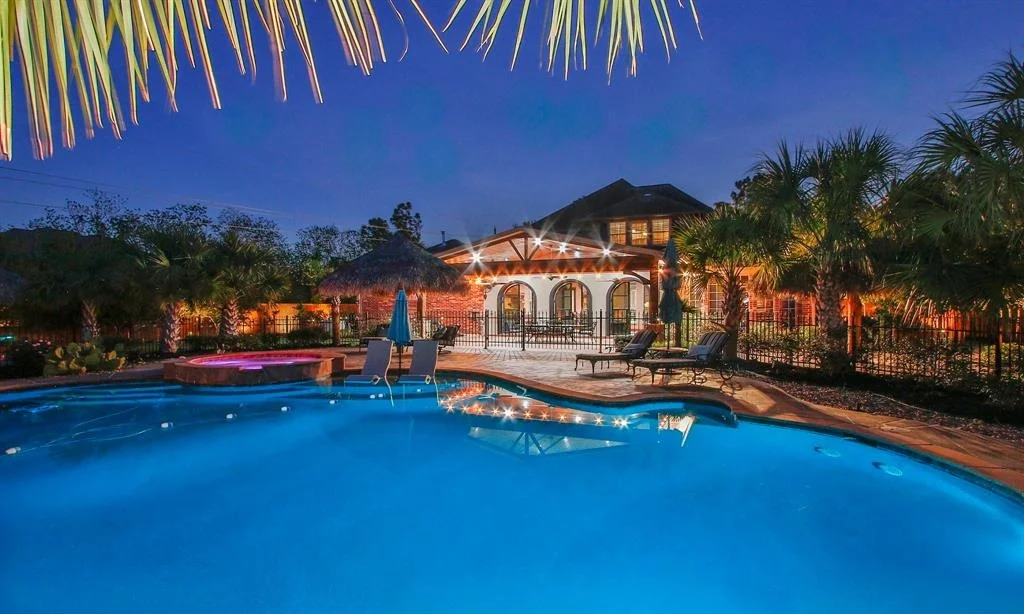 Photo of 6 White Meadow Court