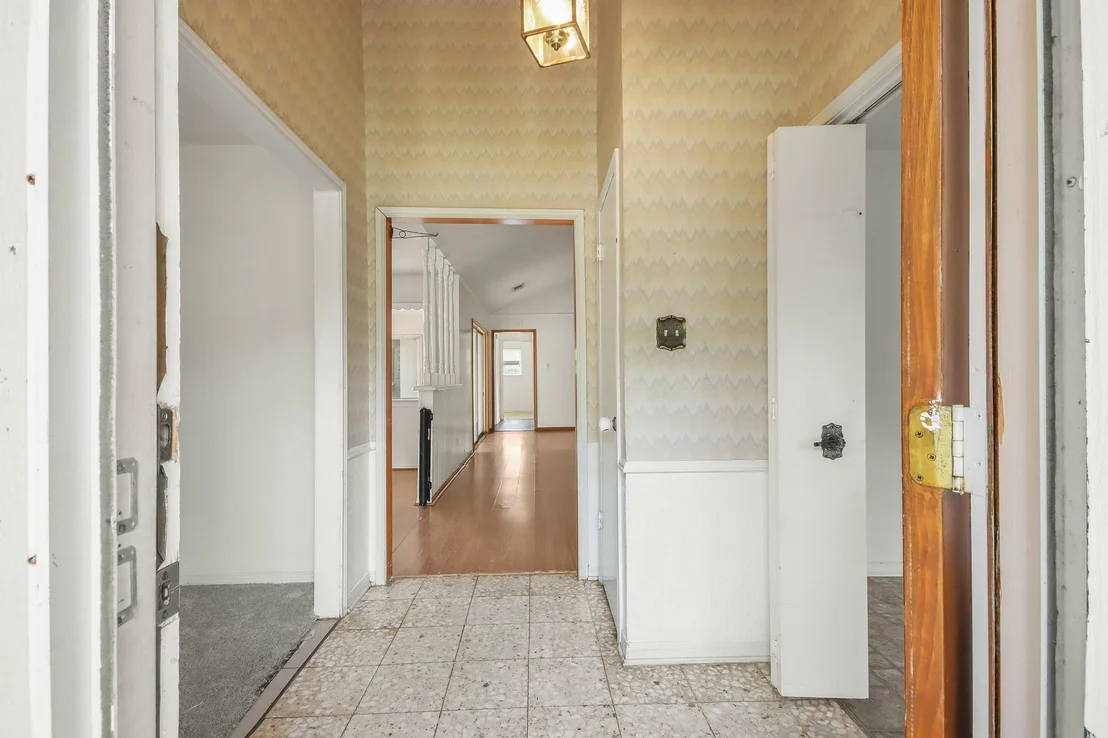 Photo of 6919 River Mill Drive