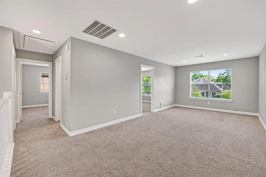 Photo of 20515 Forest Stream Drive