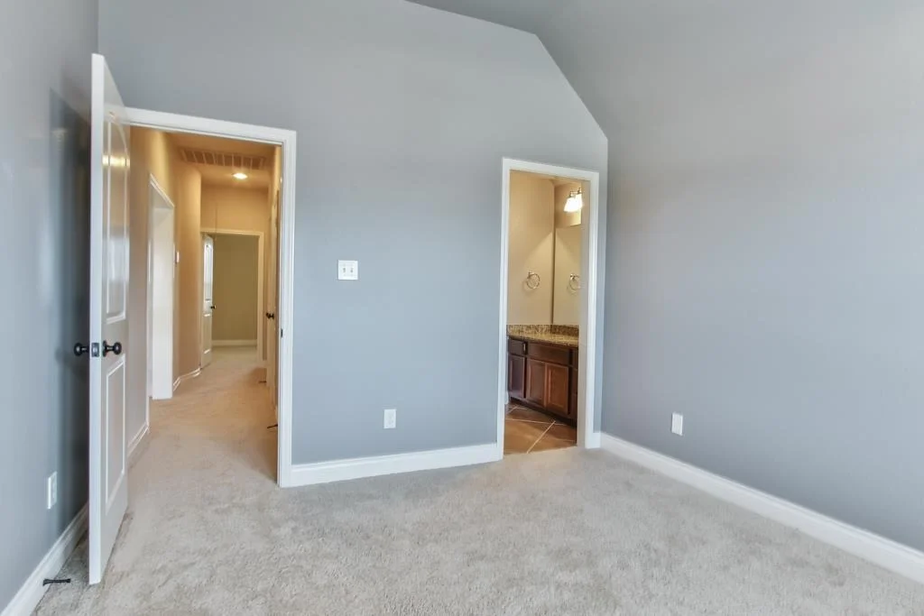 Photo of 2706 Park Hills Drive