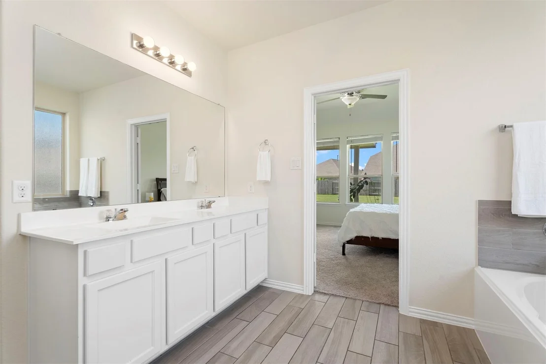 Photo of 4710 Walnut Willow Court