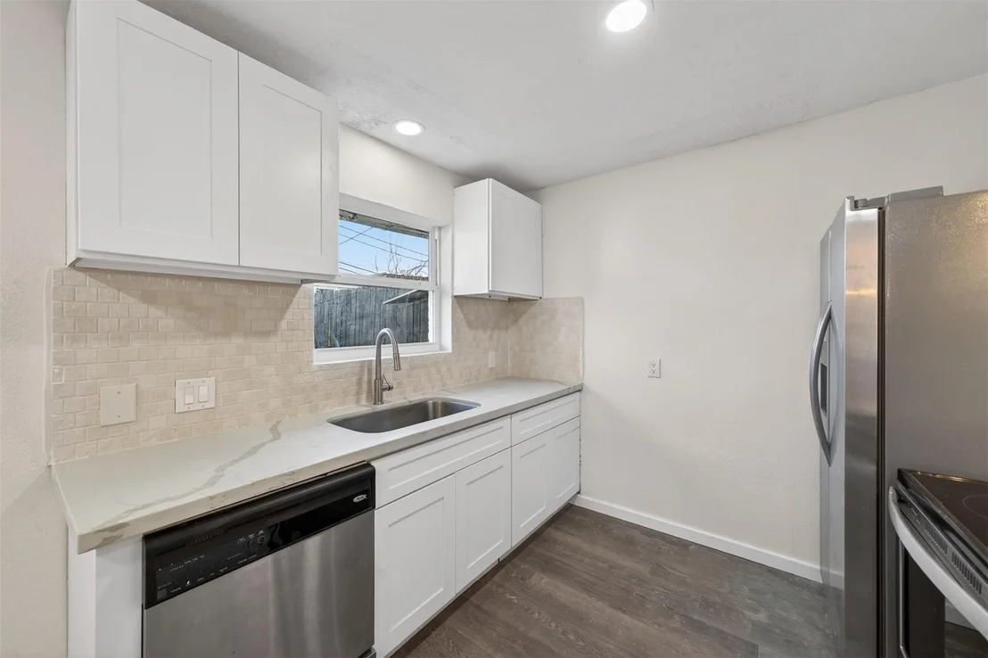 Photo of 4119 Ebbtide Drive