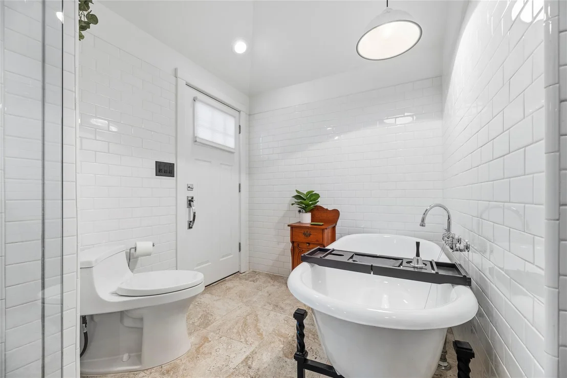 Photo of 2418 Pebbledowne Circle