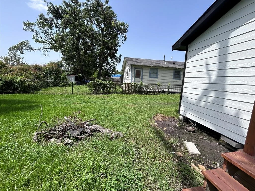 Photo of 2115 Chew Street
