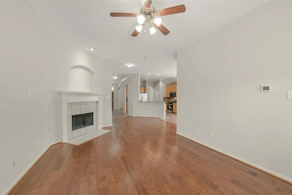 Photo of 25811 Sundrop Meadows Lane