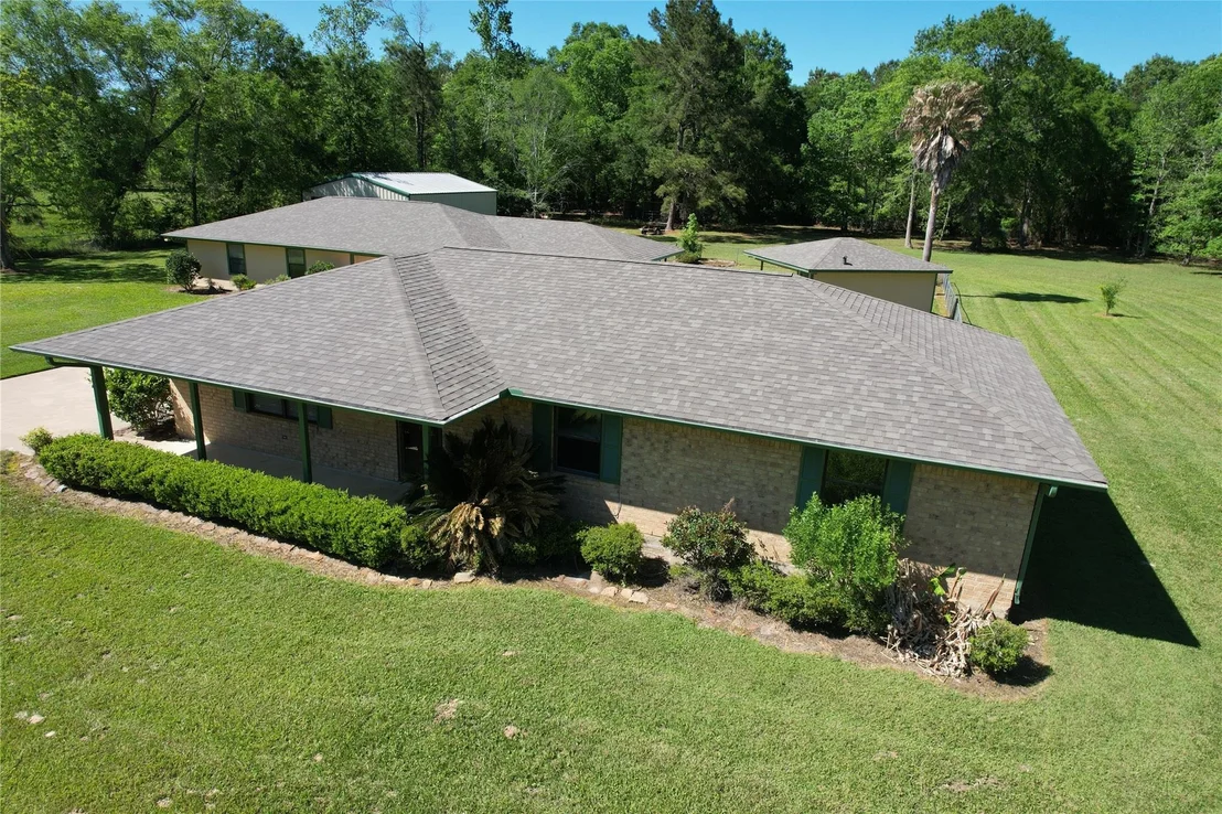 Photo of 1085 County Road 2222