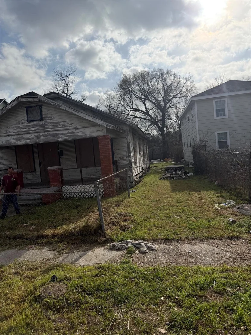 Photo of 3429 Nettleton Street