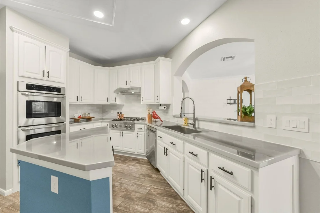 Photo of 15730 Lake Loop Drive