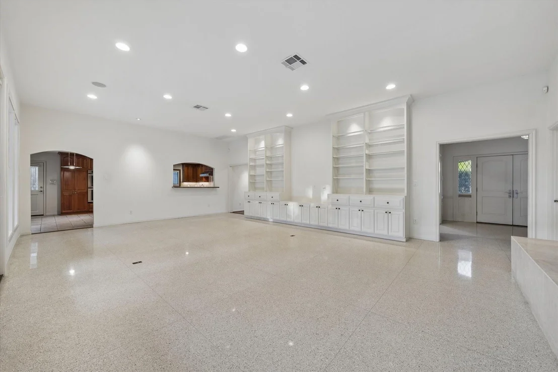 Photo of 242 Maple Valley Road