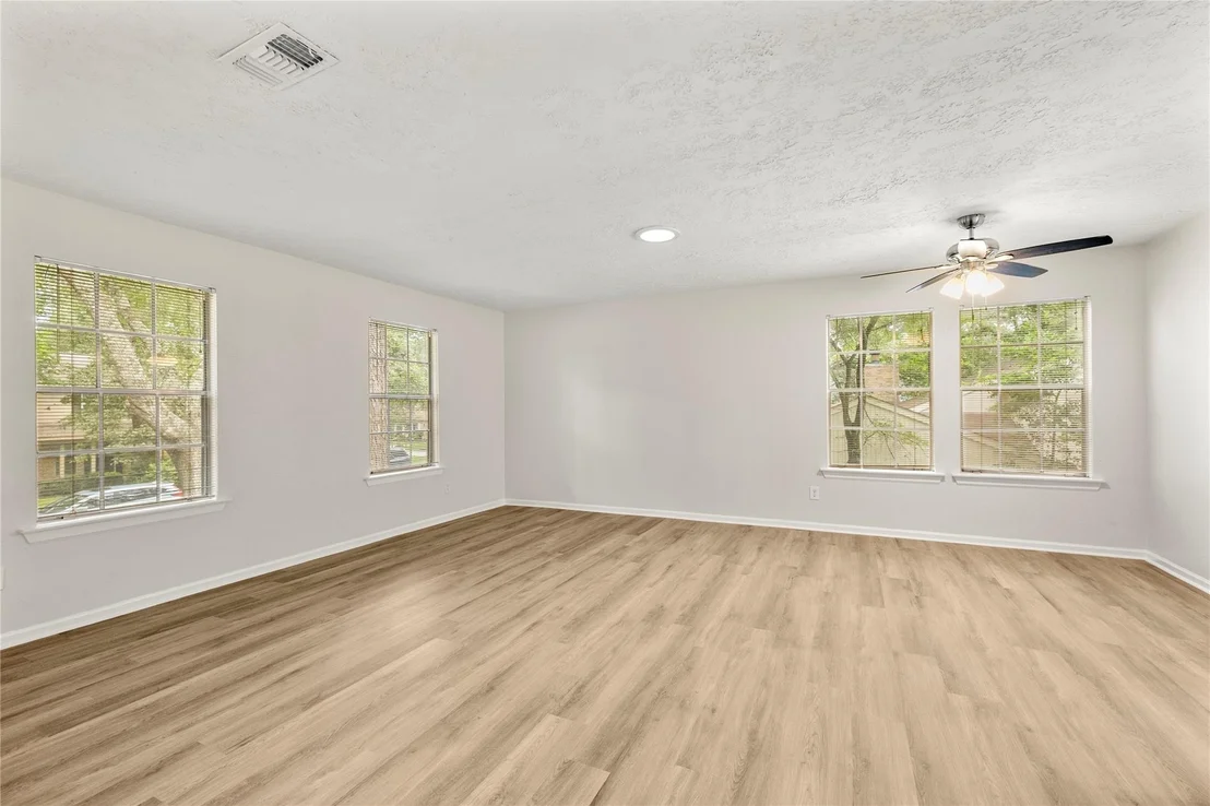 Photo of 12 S Cypress Pine Drive