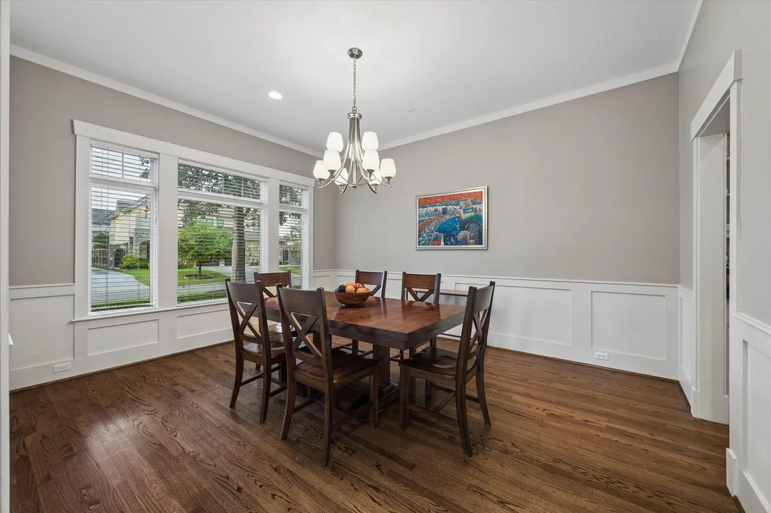 Photo of 1525 Chippendale Road