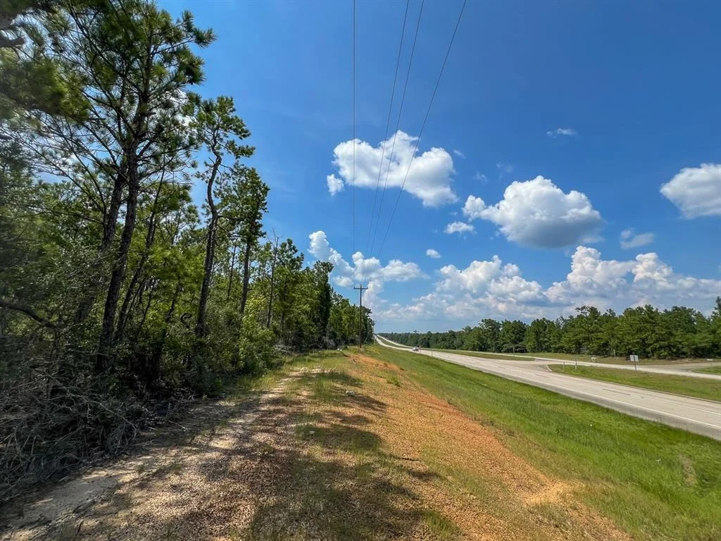 Photo of 01 Highway 96
