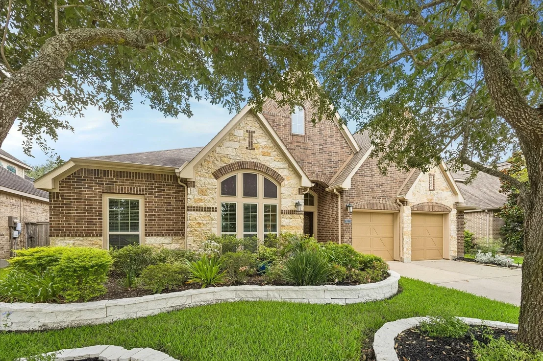 Photo of 10223 Radcliff Lake Drive