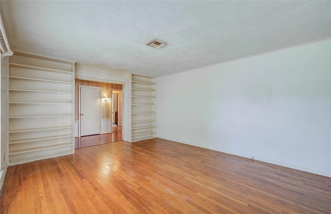 Photo of 11010 Atwell Drive