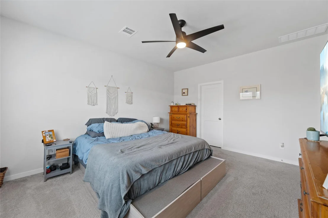 Photo of 17832 Lionheart Road