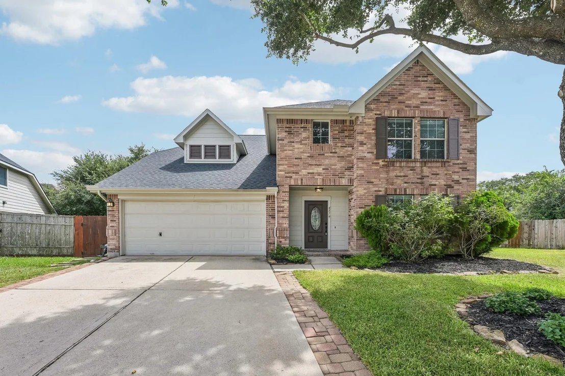 Photo of 4519 Bridgestone Point Drive