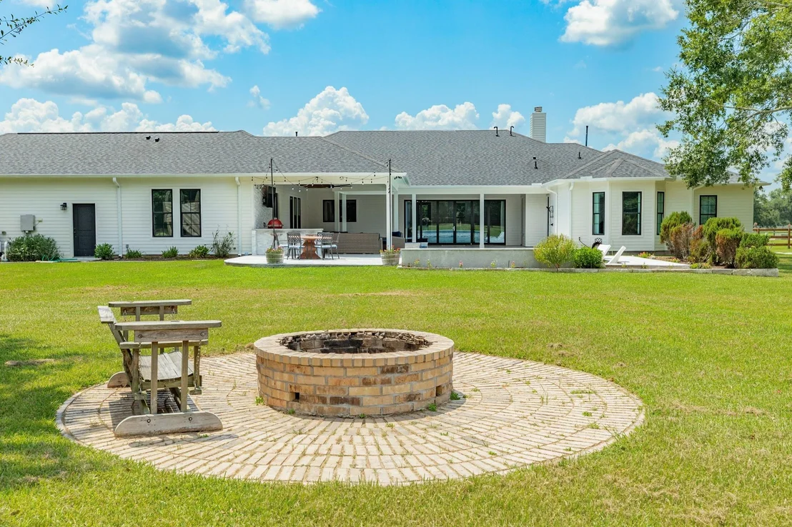 Photo of 16811 Wrangler Road