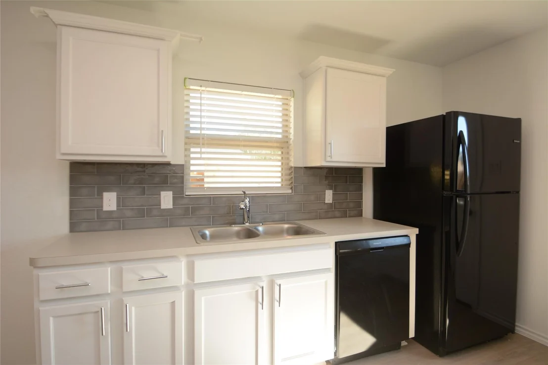 Photo of 1319 Winding Willow Drive