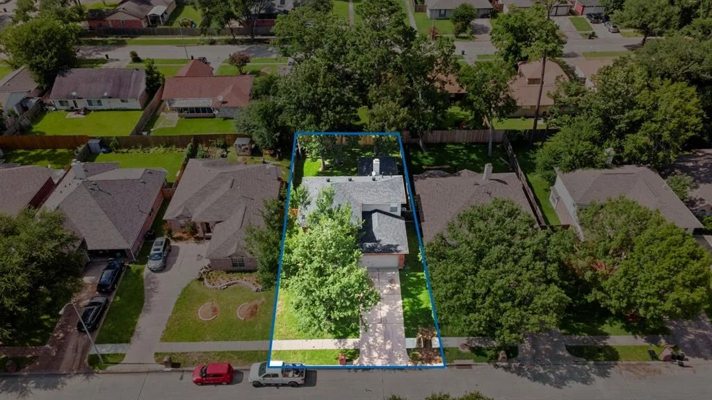 Photo of 6019 Knollwood Trail