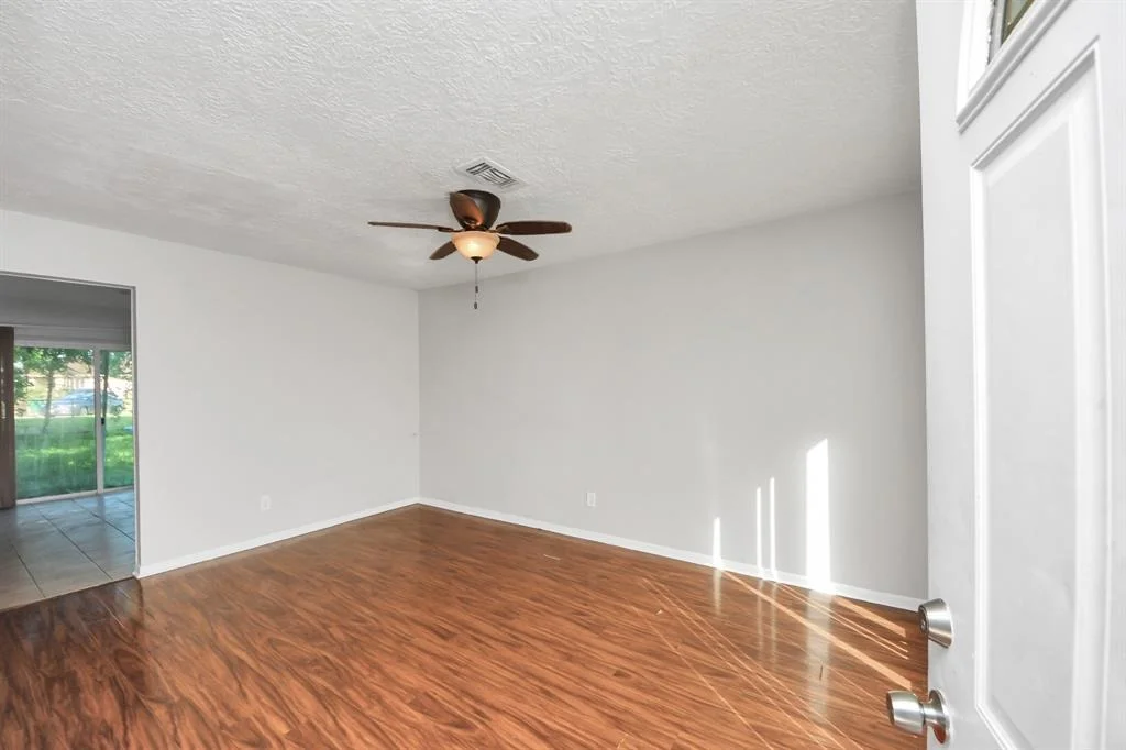 Photo of 12610 Chiswick Road