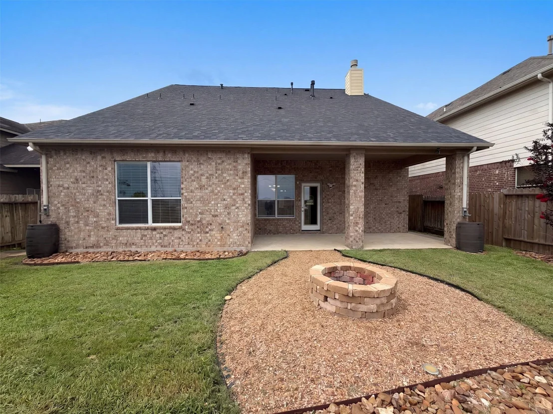 Photo of 9411 Silver Ridge Drive