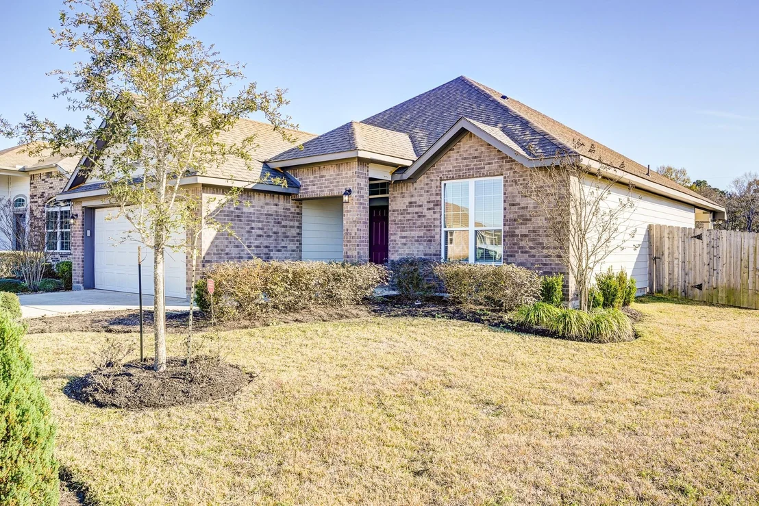 Photo of 204 Shoreview Drive