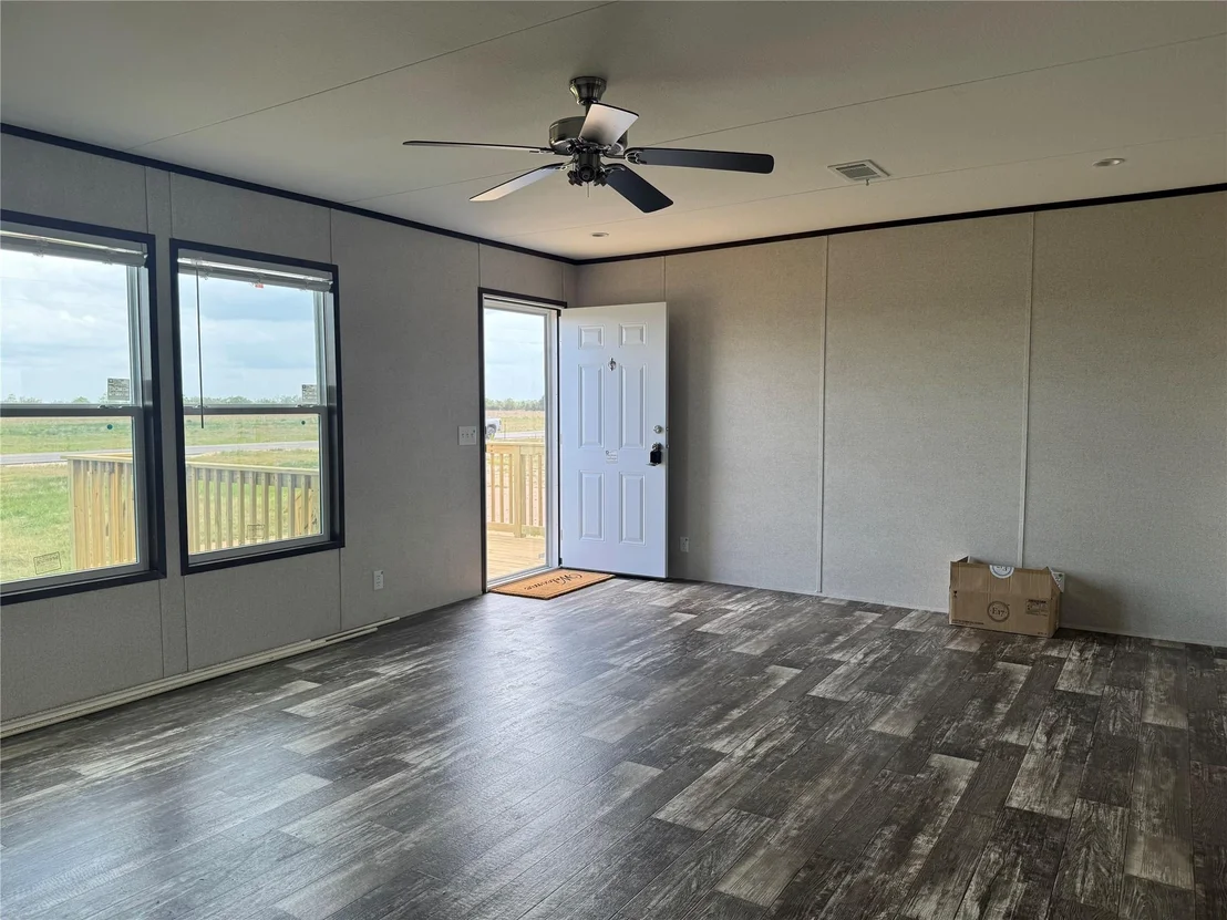 Photo of 1304 Saddleback Drive