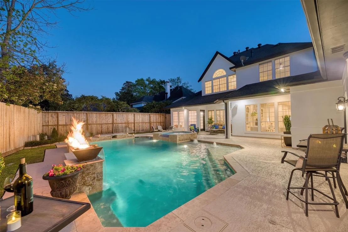 Photo of 19506 Chestnut Place