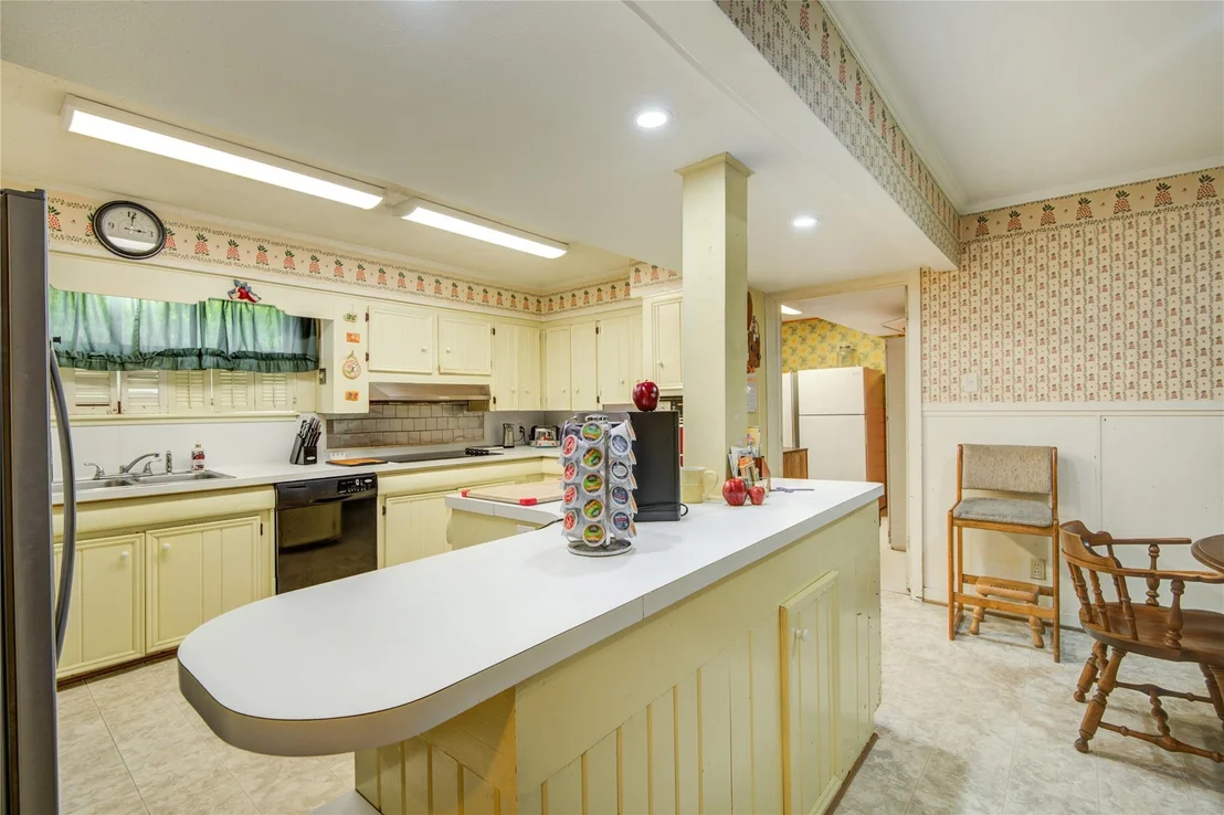 Photo of 1414 W 9th Street