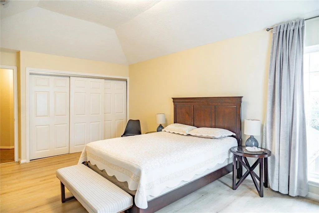Photo of 18310 Spellbrook Drive