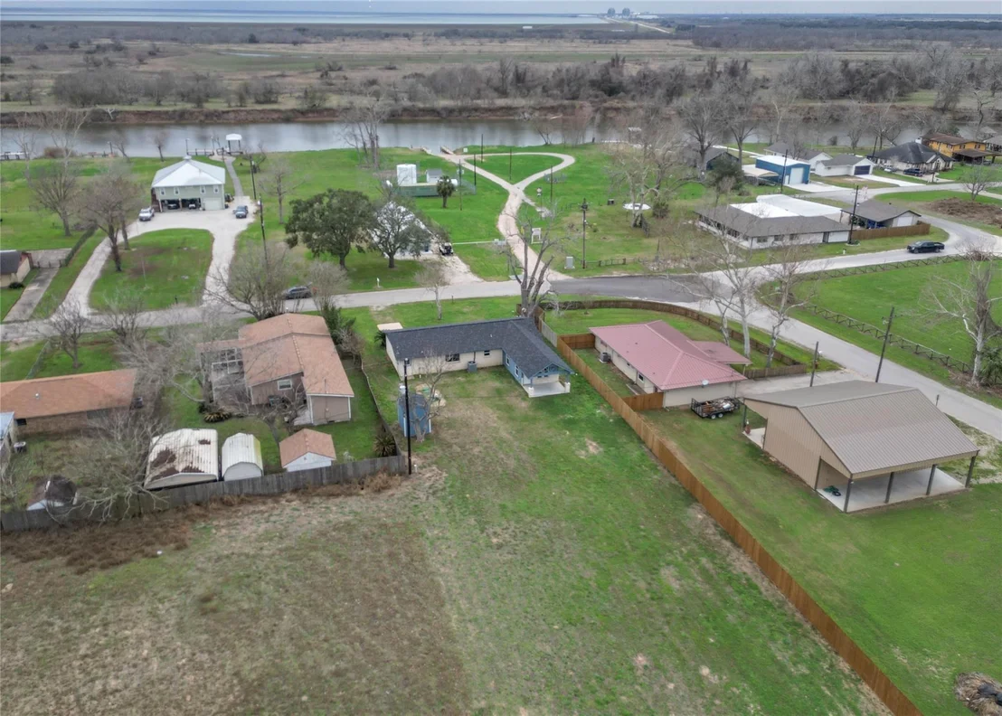Photo of 17 County Road 243