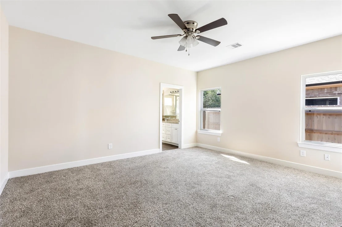 Photo of 426 Pebble Drive