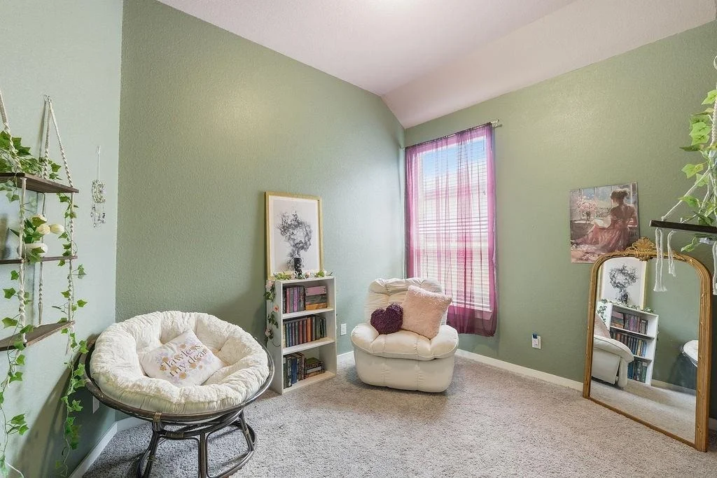 Photo of 4042 Shackleton Court
