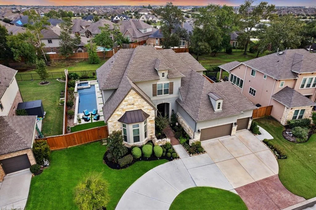 Photo of 19607 Cherrywood Bend Drive