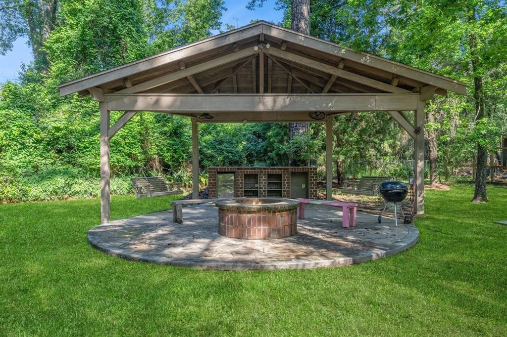 Photo of 15520 Bedford Lane