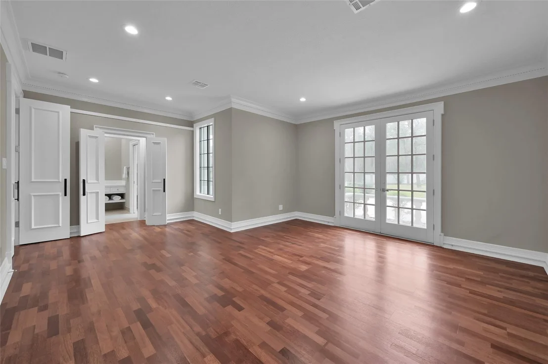 Photo of 10 West Isle Place