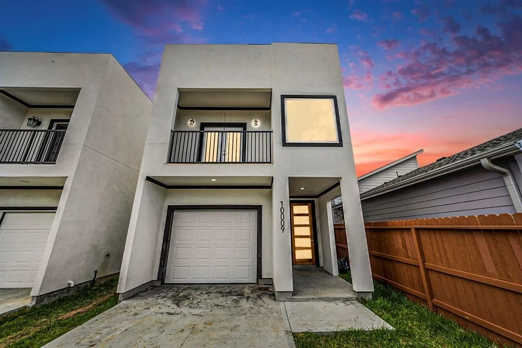 Photo of 10009 Morocco Road