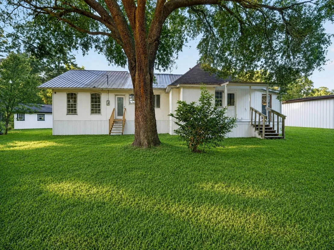 Photo of 20696 Brazos Drive