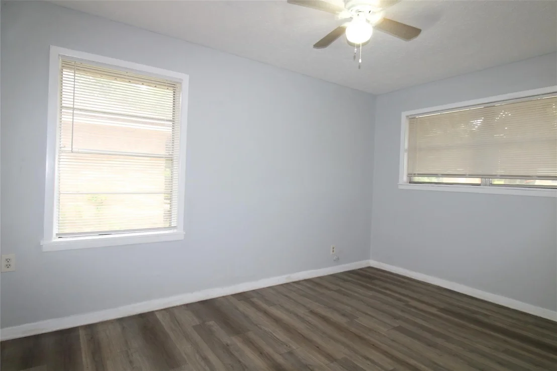 Photo of 402 Chandler Drive