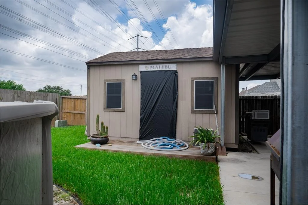 Photo of 910 Wildwood Drive