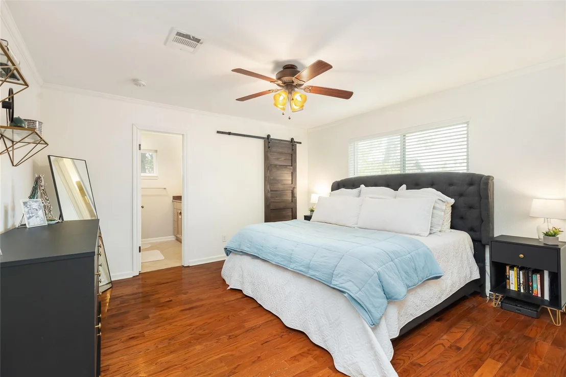 Photo of 12310 Waldemar Drive