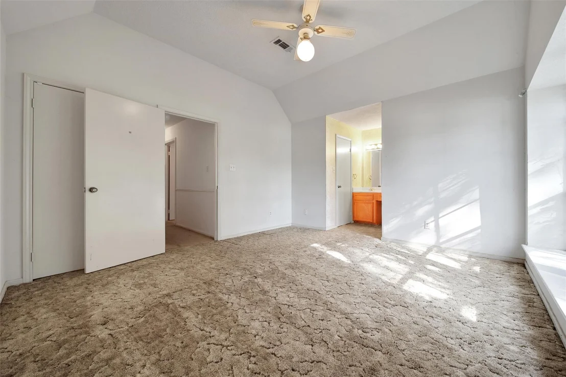 Photo of 16107 Escher Road