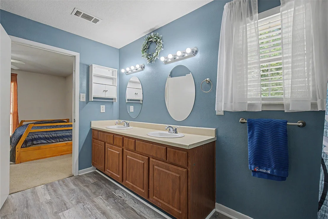 Photo of 65 Cauthen Drive