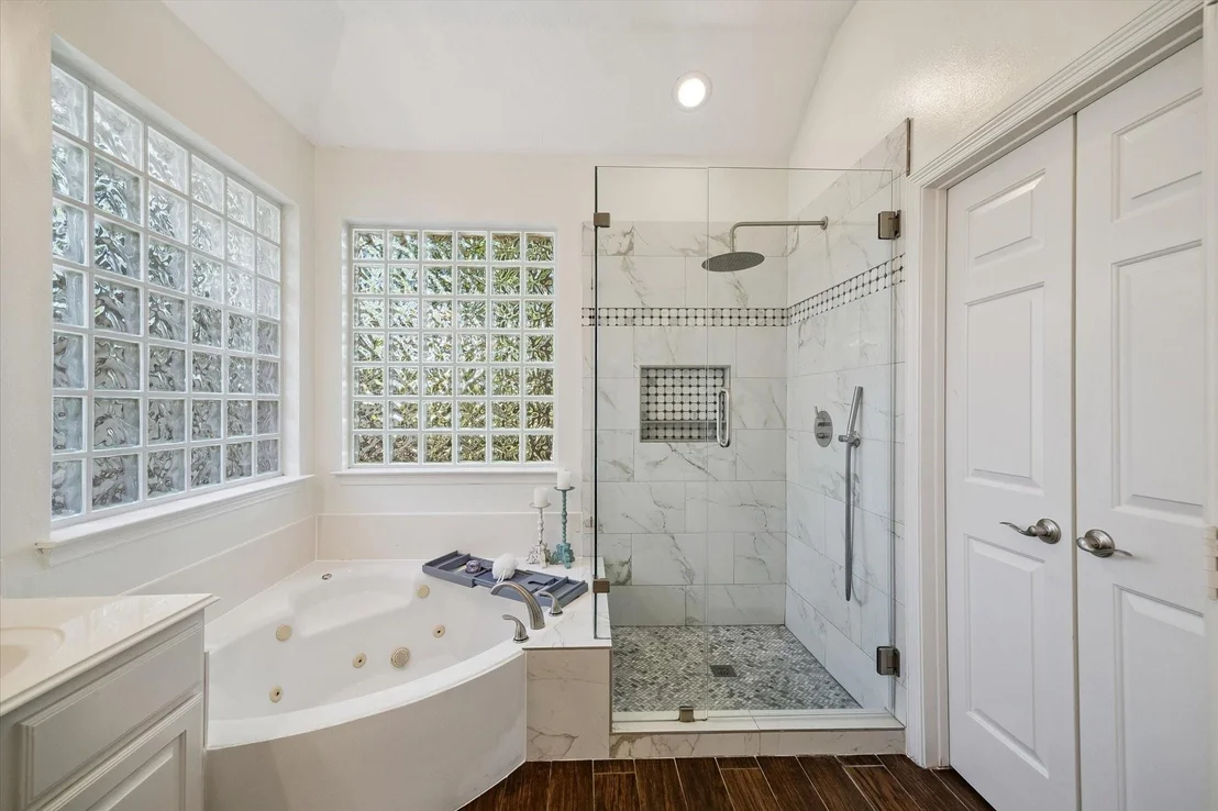 Photo of 2803 Maple Bend Drive