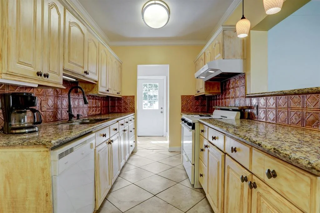 Photo of 7218 King Street