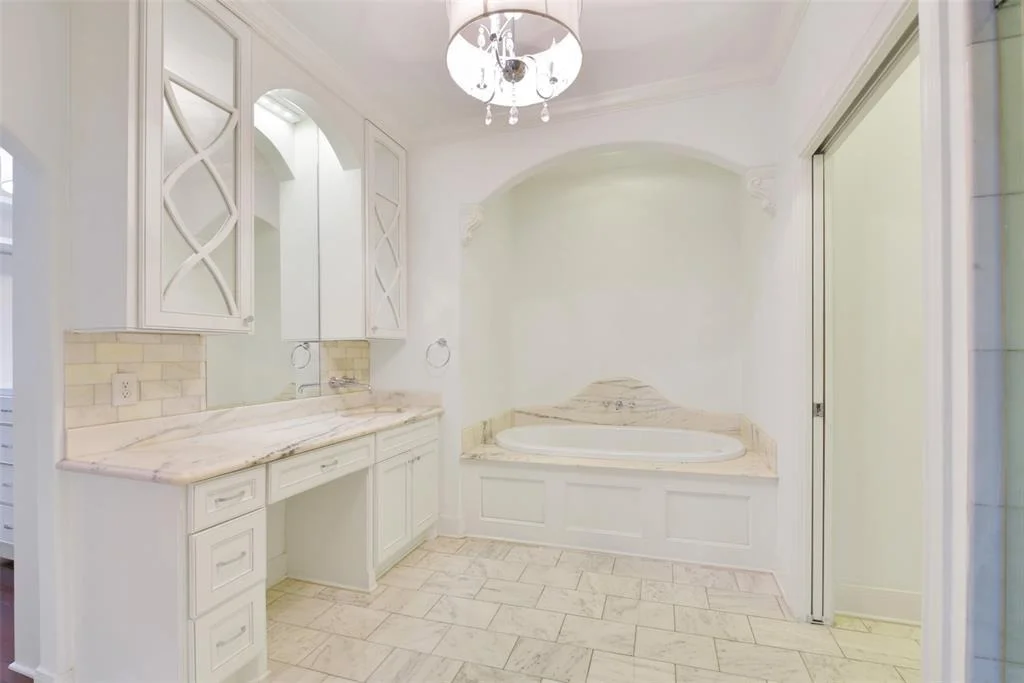 Photo of 897 Kirby Drive