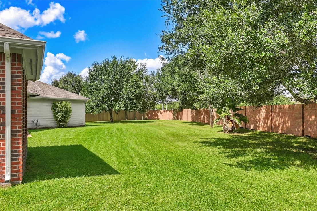 Photo of 7807 Ravens Point Drive